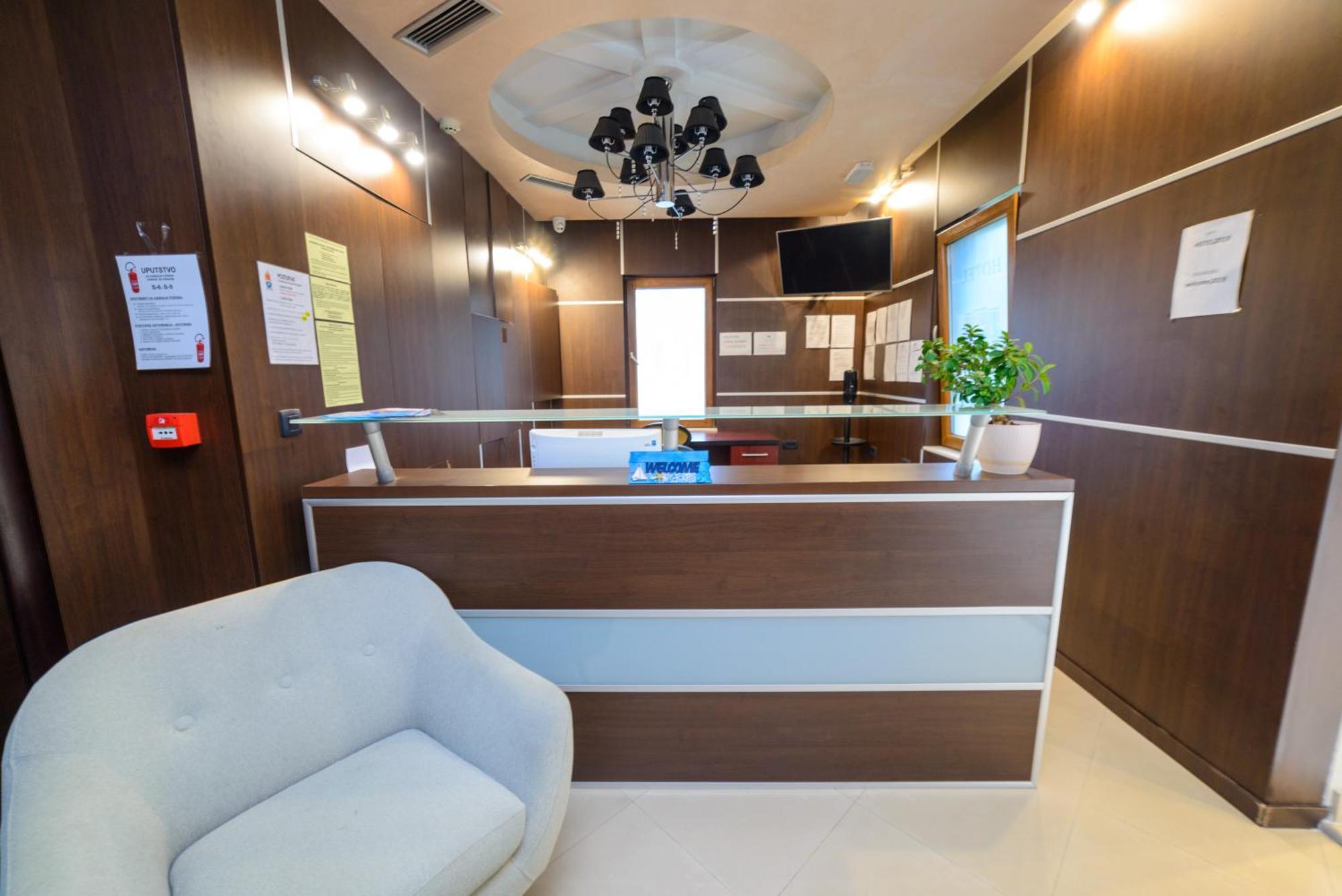 Hotel Odissey Jaz Budva Bagian luar foto